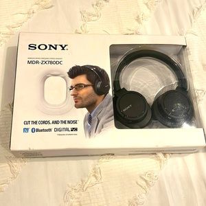 Sony Wireless Noise Canceling Headset